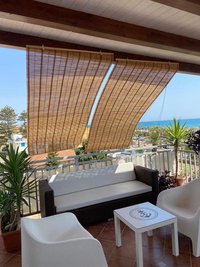 La Terrazza Di Pollon Villa San Leone Bagian luar foto