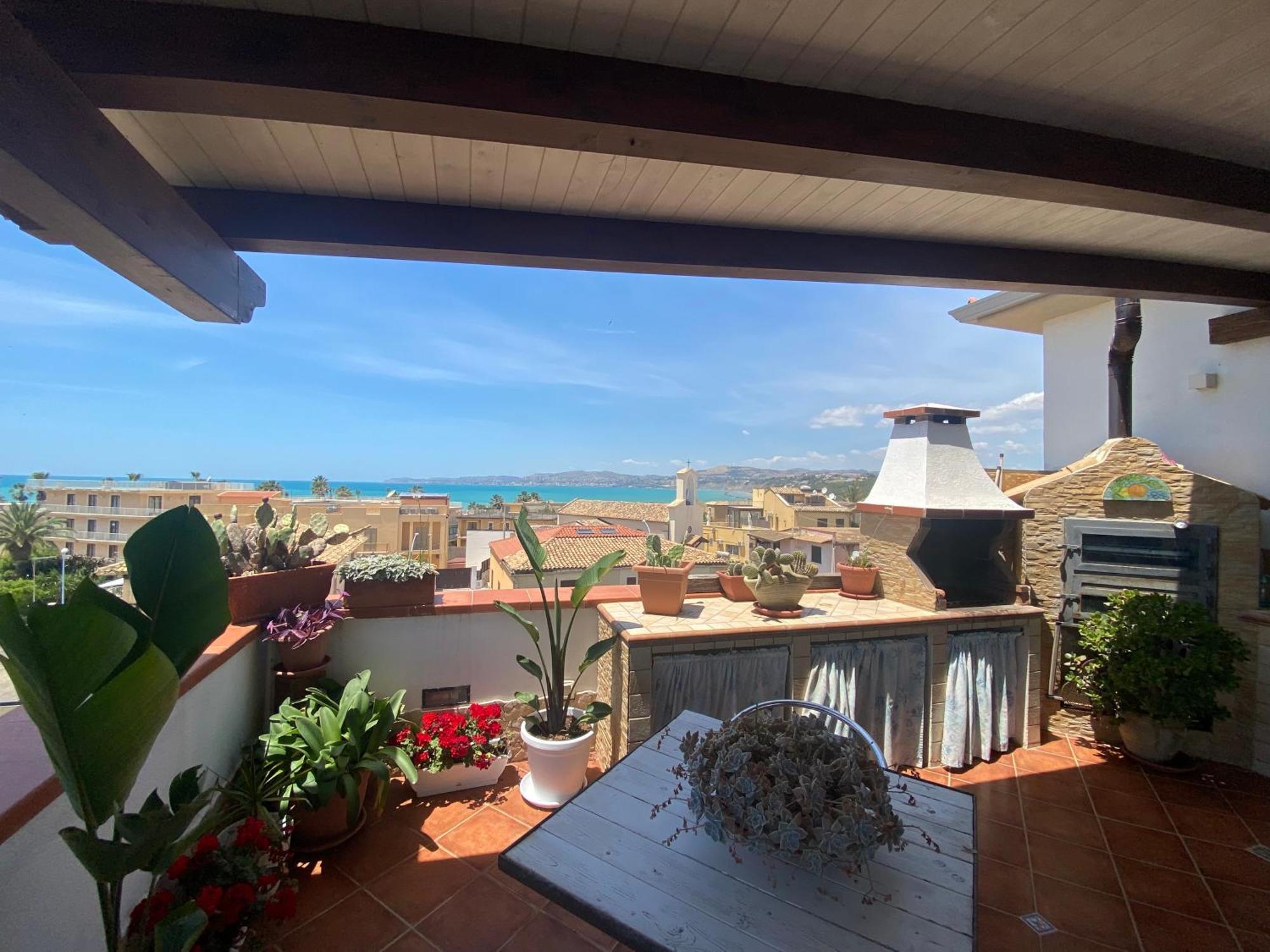 La Terrazza Di Pollon Villa San Leone Bagian luar foto