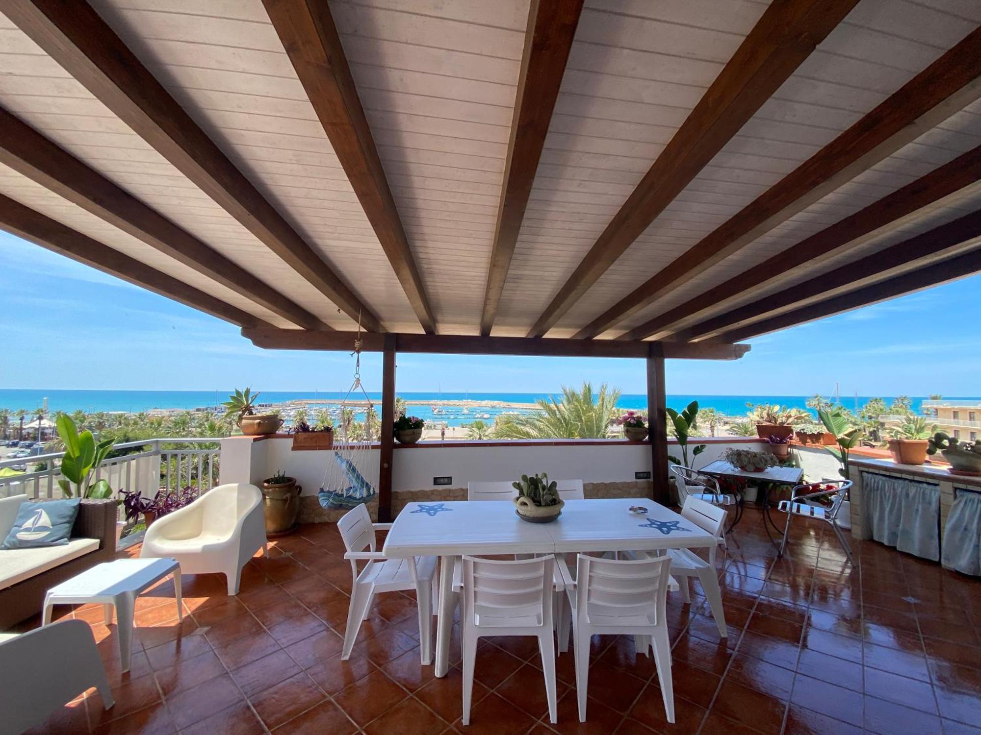 La Terrazza Di Pollon Villa San Leone Bagian luar foto